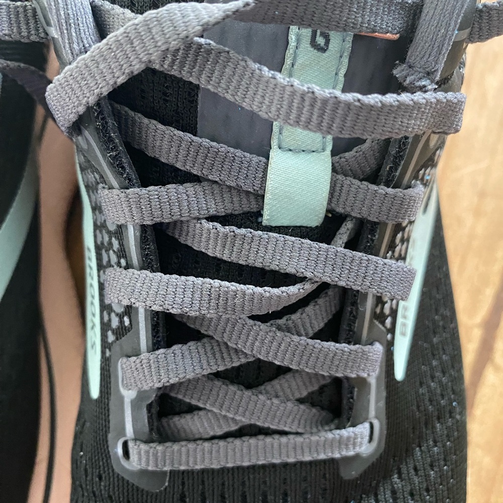 Brooks Ghost 14 size 10 medium - Picture 9 of 13